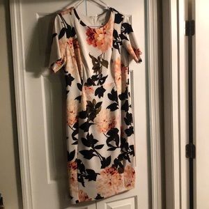 EnFocus Studio white floral scuba dress, size 12